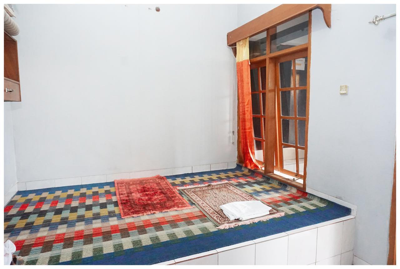 Tempat Tidur & Sarapan Budi House & Food Station