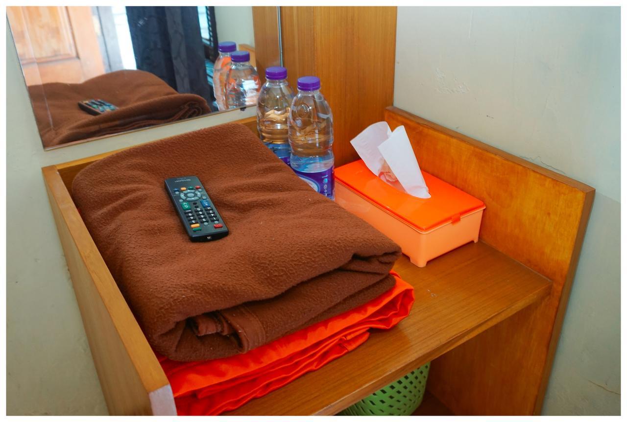 Tempat Tidur & Sarapan Budi House & Food Station *